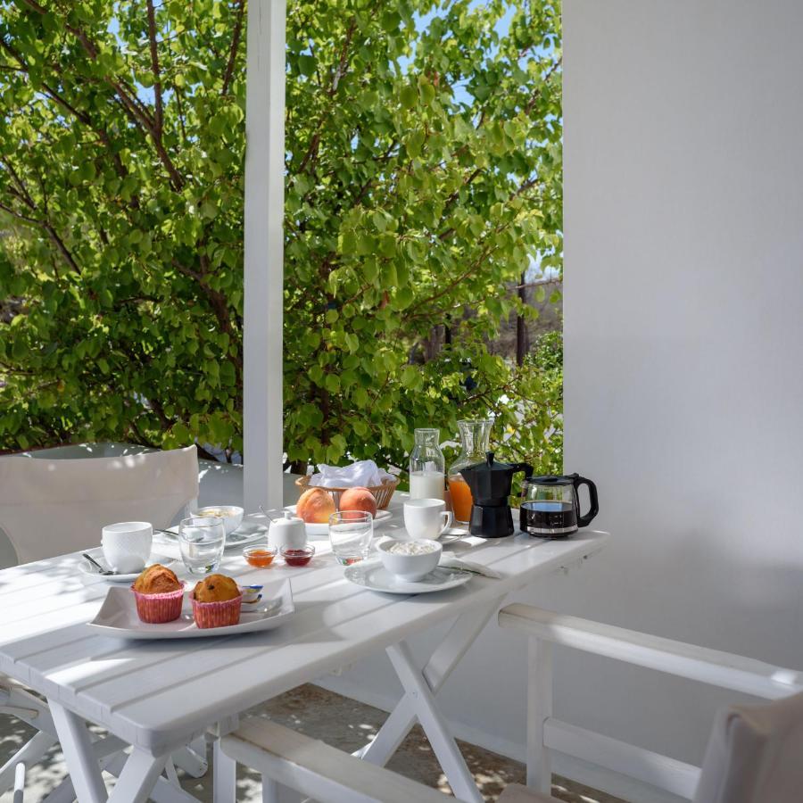 Mirabeli Apartments & Suites 폴로니아 외부 사진
